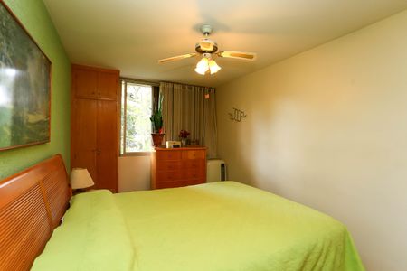 Apartamento à venda com 185m², 3 quartos e 4 vagassuíte