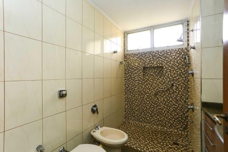 Apartamento à venda com 185m², 3 quartos e 4 vagasBanheiro