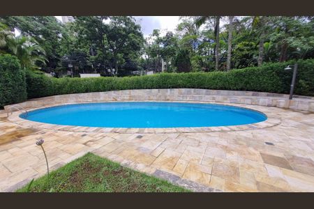 Apartamento à venda com 185m², 3 quartos e 4 vagasÁrea comum - Piscina