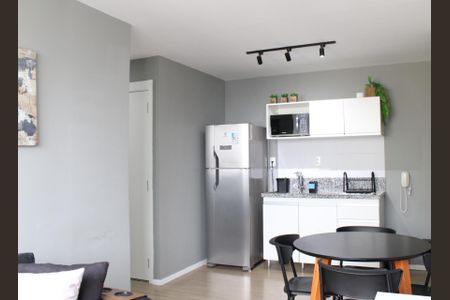Sala/Cozinha de apartamento à venda com 2 quartos, 45m² em Brás, São Paulo