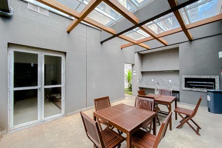 Apartamento à venda com 45m², 2 quartos e sem vagaÁrea comum - Churrasqueira