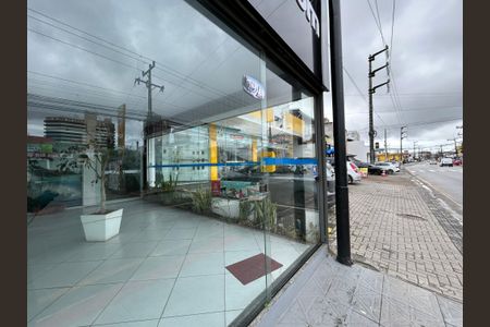 Apartamento para alugar com 90m², 2 quartos e sem vagaFachada