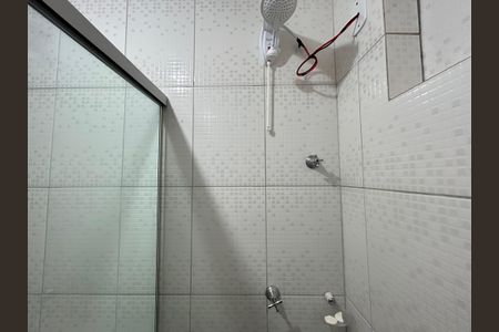 Apartamento para alugar com 90m², 2 quartos e sem vagaBanheiro