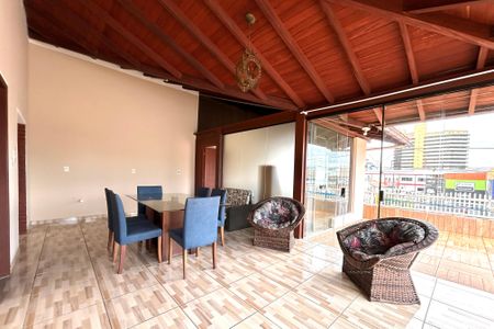 Sala de apartamento para alugar com 2 quartos, 90m² em Barreiros, São José