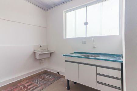 Cozinha e Área de Serviço de apartamento para alugar com 2 quartos, 35m² em Vila Dalva, São Paulo