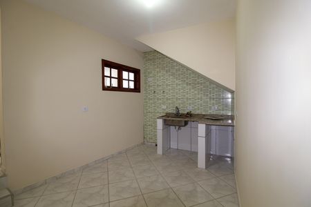 Kitnet/Studio para alugar com 1 quarto, 30m² em Vila Dalva, São Paulo