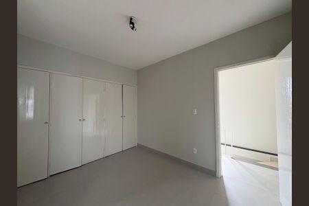 Casa para alugar com 150m², 3 quartos e 3 vagasQuarto 2