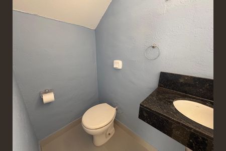 Casa para alugar com 150m², 3 quartos e 3 vagasLavabo