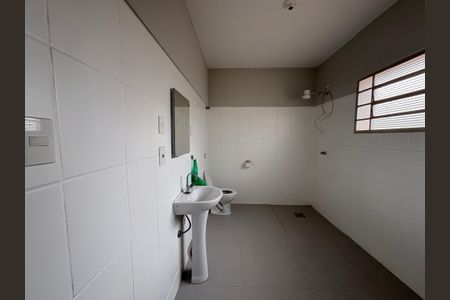 Casa para alugar com 150m², 3 quartos e 3 vagasBanheiro