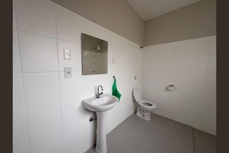 Casa para alugar com 150m², 3 quartos e 3 vagasBanheiro