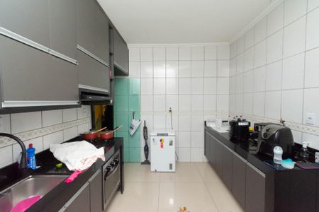 Casa à venda com 150m², 3 quartos e 2 vagas Casa à venda com 150m², 3 quartos e 2 vagasCozinha