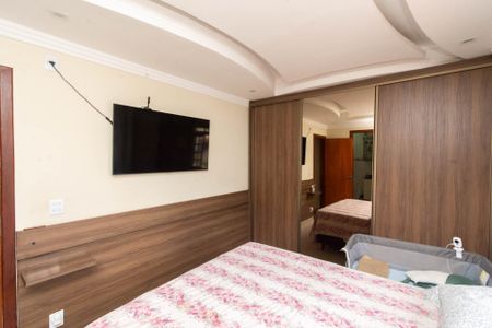 Casa à venda com 150m², 3 quartos e 2 vagas Casa à venda com 150m², 3 quartos e 2 vagasSuíte