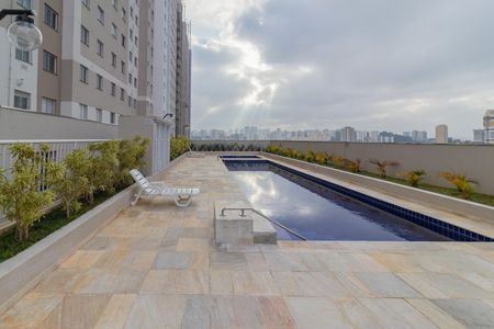 Apartamento para alugar com 43m², 2 quartos e 1 vaga Apartamento para alugar com 43m², 2 quartos e 1 vagaÁrea comum - Piscina