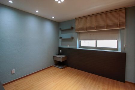 Apartamento à venda com 260m², 4 quartos e 3 vagasQuarto 3