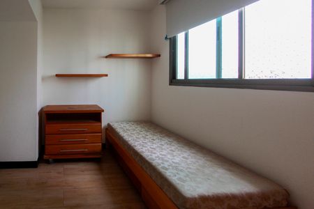 Apartamento à venda com 260m², 4 quartos e 3 vagasQuarto de serviço 