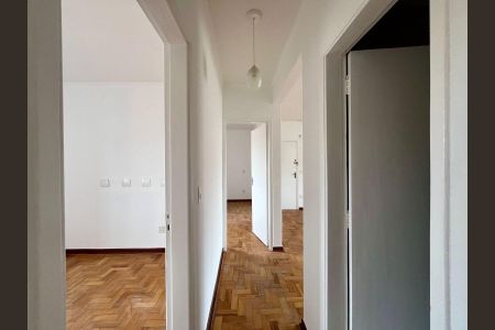 Apartamento para alugar com 78m², 3 quartos e 1 vagaCorredor