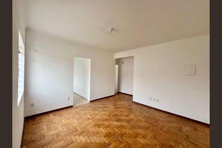 Apartamento para alugar com 78m², 3 quartos e 1 vagaSala