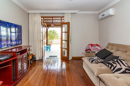 Apartamento à venda com 180m², 4 quartos e 3 vagasSala 2