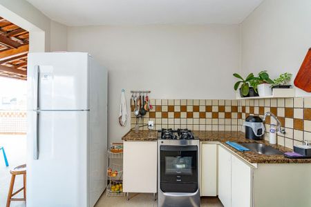 Apartamento à venda com 180m², 4 quartos e 3 vagasCozinha 2