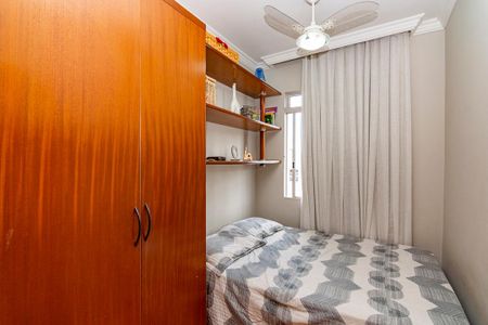 Apartamento à venda com 180m², 4 quartos e 3 vagasQuarto 4