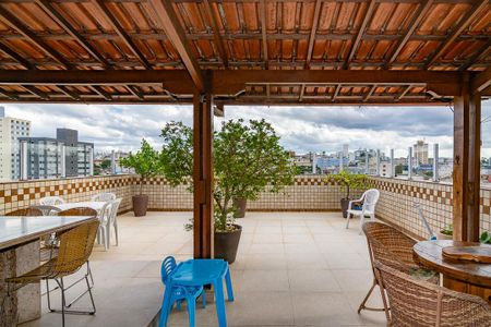 Apartamento à venda com 180m², 4 quartos e 3 vagasVaranda