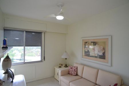 Apartamento à venda com 210m², 4 quartos e 2 vagasQuarto 2