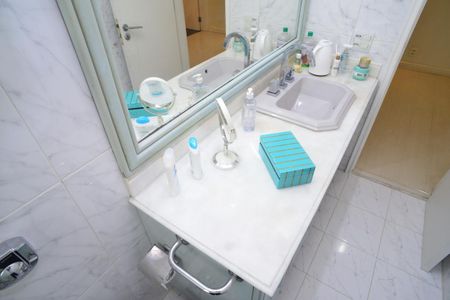 Apartamento à venda com 210m², 4 quartos e 2 vagasBanheiro Social