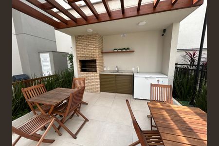 Apartamento à venda com 32m², 1 quarto e 1 vagaÁrea comum - Churrasqueira