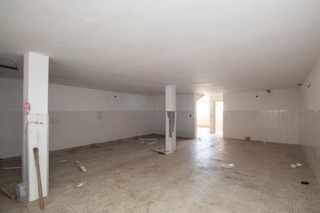 Casa para alugar com 400m², 3 quartos e 5 vagas Casa para alugar com 400m², 3 quartos e 5 vagasGaragem