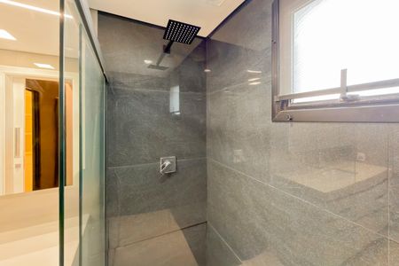 Apartamento à venda com 117m², 3 quartos e 2 vagasBanheiro da Suíte