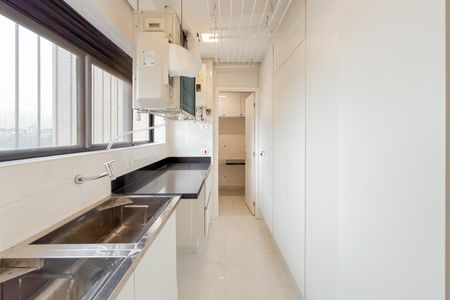 Apartamento à venda com 117m², 3 quartos e 2 vagasÁrea de Serviço