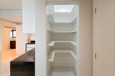 Apartamento à venda com 117m², 3 quartos e 2 vagasDespensa