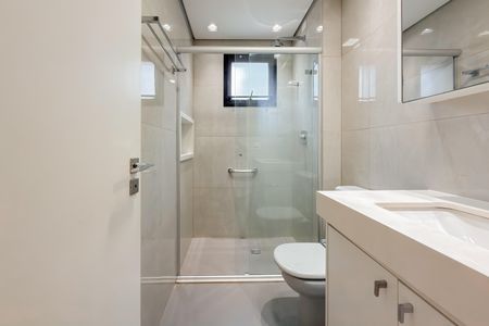 Apartamento à venda com 117m², 3 quartos e 2 vagasBanheiro Social