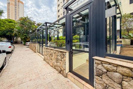 Apartamento à venda com 117m², 3 quartos e 2 vagasFachada