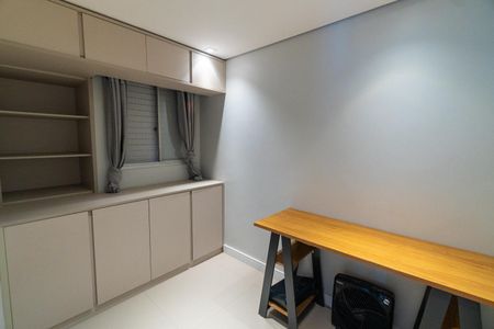 Apartamento para alugar com 79m², 2 quartos e 1 vaga Apartamento para alugar com 79m², 2 quartos e 1 vagaQuarto