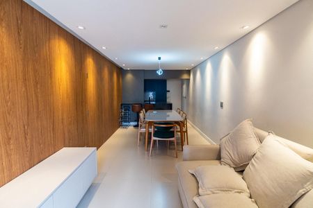 Apartamento para alugar com 79m², 2 quartos e 1 vaga Apartamento para alugar com 79m², 2 quartos e 1 vagaSala