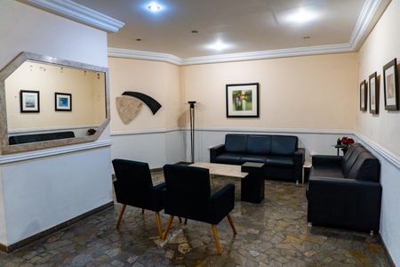 Apartamento para alugar com 79m², 2 quartos e 1 vaga Apartamento para alugar com 79m², 2 quartos e 1 vagaHall social