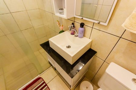 Casa à venda com 90m², 2 quartos e 1 vaga