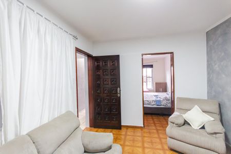 Casa à venda com 90m², 2 quartos e 1 vaga