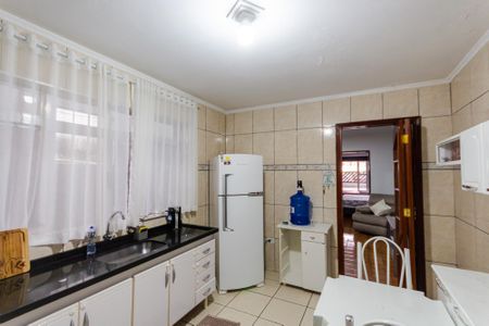Casa à venda com 90m², 2 quartos e 1 vaga