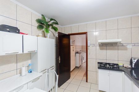 Casa à venda com 90m², 2 quartos e 1 vaga
