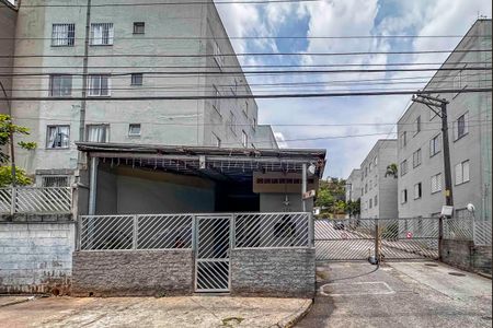 Apartamento à venda com 49m², 2 quartos e 1 vagaFachada e portaria