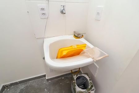 Apartamento para alugar com 33m², 2 quartos e sem vagaCozinha e Área de Serviço