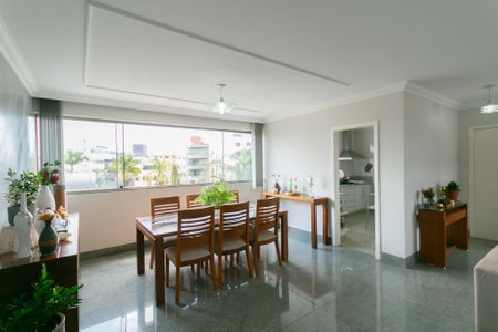 Apartamento à venda com 4 quartos, 148m² em Liberdade, Belo Horizonte