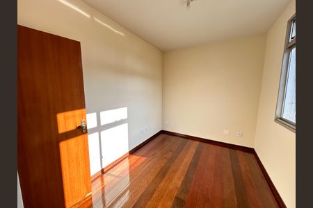Apartamento para alugar com 3 quartos, 70m² em Santa Monica, Belo Horizonte