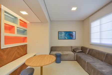 Apartamento para alugar com 37m², 2 quartos e 1 vaga Apartamento para alugar com 37m², 2 quartos e 1 vagaÁrea comum - Salão de festas