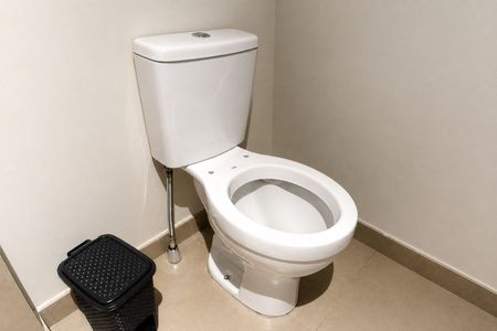 Banheiro de kitnet/studio para alugar com 1 quarto, 21m² em Bela Vista, São Paulo