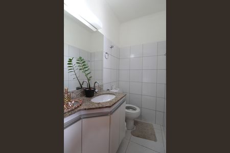 Apartamento à venda com 93m², 2 quartos e 2 vagasLavabo