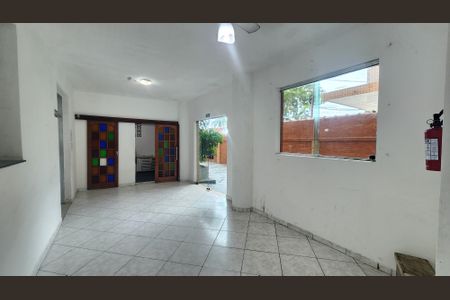 Apartamento para alugar com 40m², 1 quarto e sem vaga Apartamento para alugar com 40m², 1 quarto e sem vagaÁrea comum - Salão de festas