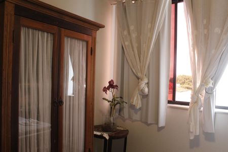 Casa de condomínio à venda com 293m², 6 quartos e 2 vagasQuarto Suíte